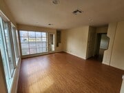 Photo - 5264 Cahuenga Blvd