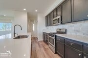 Photo - Stunning Corner Unit 4Bdm 3.5Ba Townhome w...