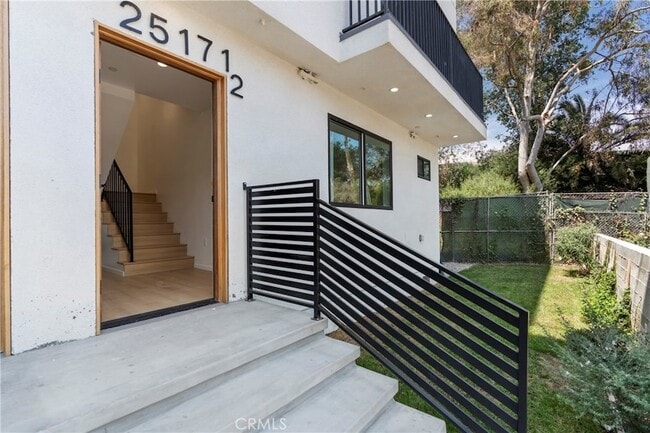 Photo - 2517 Alsace Ave