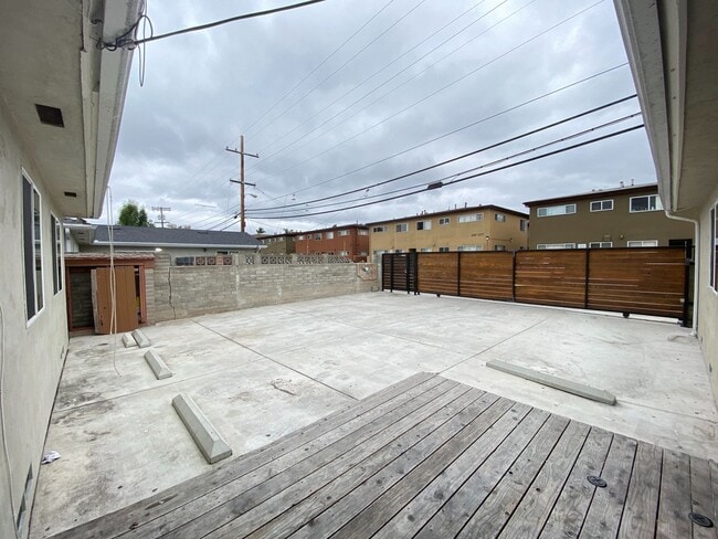 Photo - Huge Bedrooms, lots of Parking, closest to...