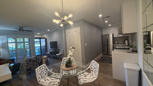 Photo - 2801 N Los Felices Rd Unit D-107