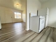 Photo - 10928 Evans St