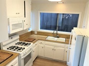 Kitchen - 6315 Vista Del Mar Apartments Unit 6315