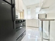 Photo - 1801 N Kingsley Dr Unit 104