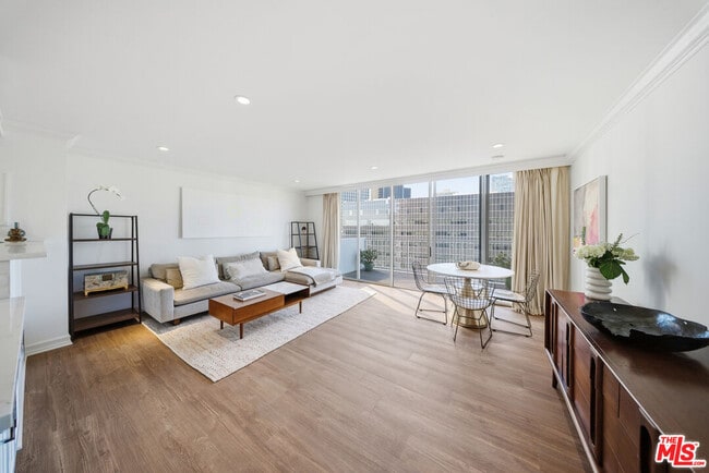 Building Photo - 2160 Century Pk E Unit 910