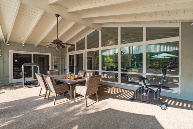 Photo - 1342 Skyline Dr