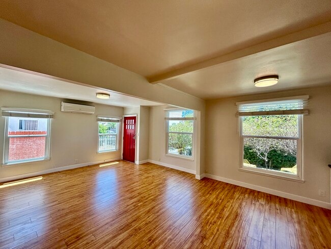 Building Photo - 1226 S Mullen Ave Unit 1226.5