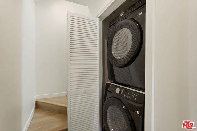 Photo - 1840 Stoner Ave