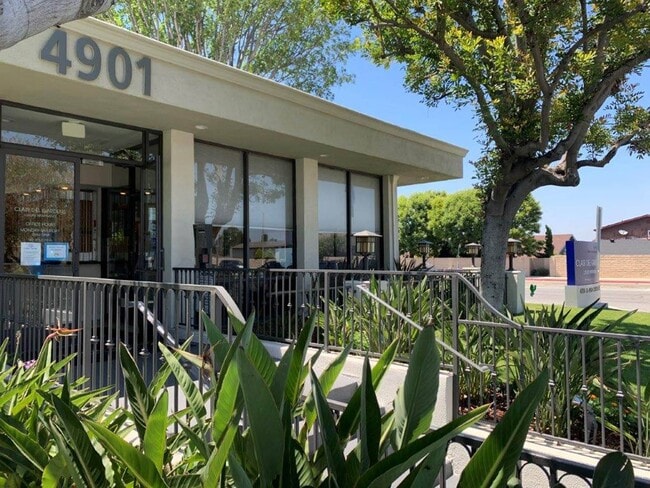 Photo - Clair Del and Clair Del Gardens