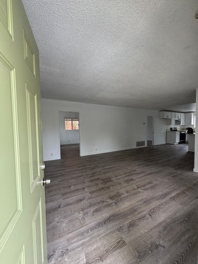 Photo - 906 Dawson Ave Unit 906