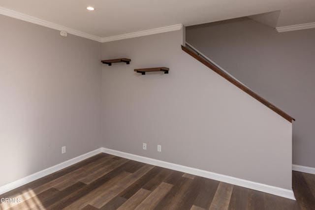 Photo - 677 County Square Dr