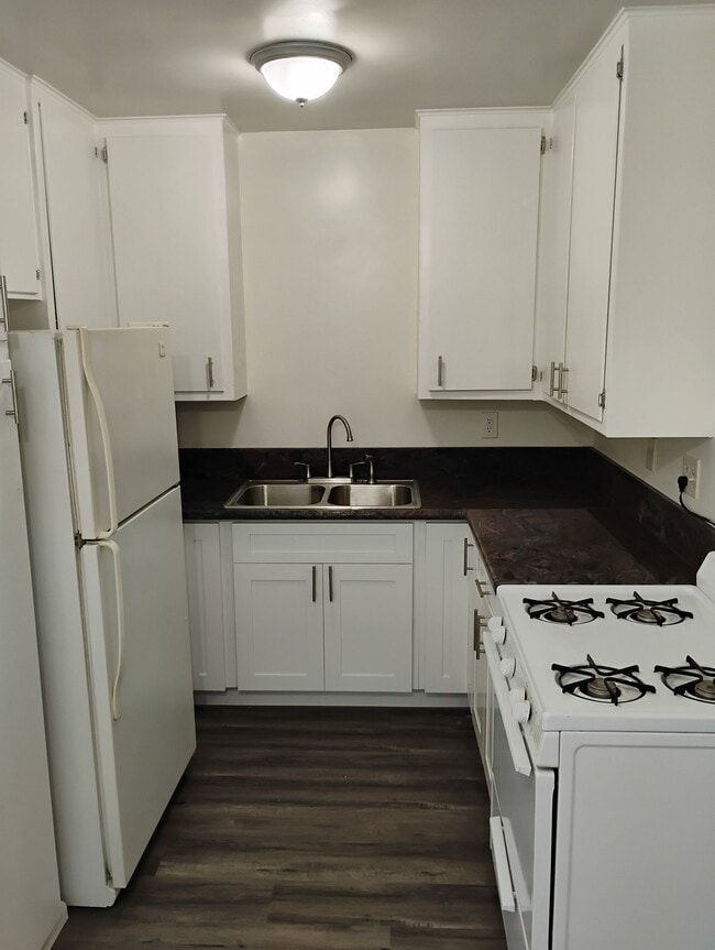 Photo - 5311 Lexington Ave Unit 8