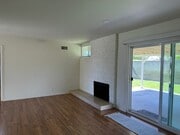Photo - 6302 San Lorenzo Dr House