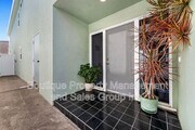 Photo - FRONT UNIT-1707 W BALBOA