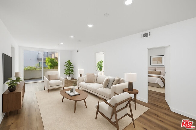 Photo - 5229 Willowcrest Ave Unit 204