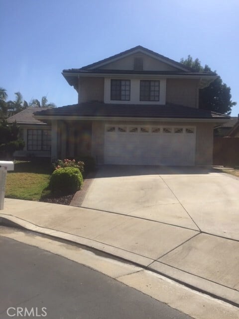Photo - 2224 Heritage Way House