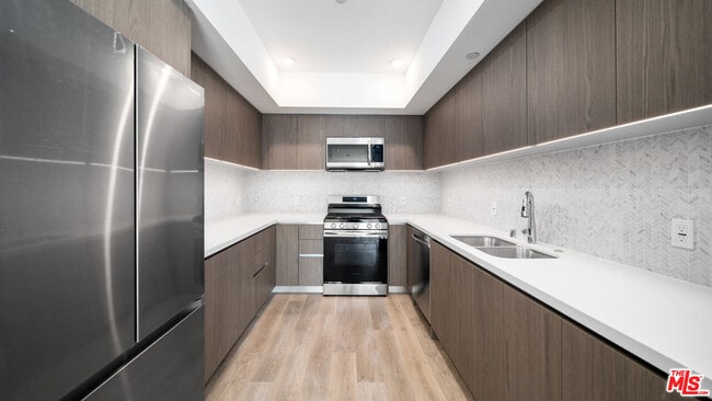 Photo - 5153 W Maplewood Ave Unit 107