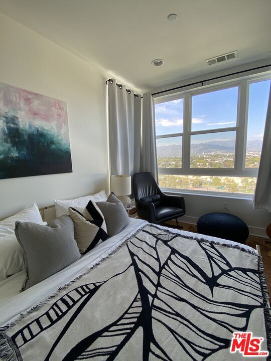 Photo - 2753 Waverly Dr Unit 801
