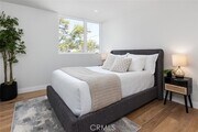 Photo - 2824 Rowena Ave