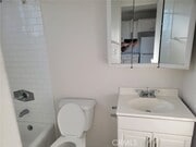 Photo - 617 Illinois Ct Apartment Unit 22