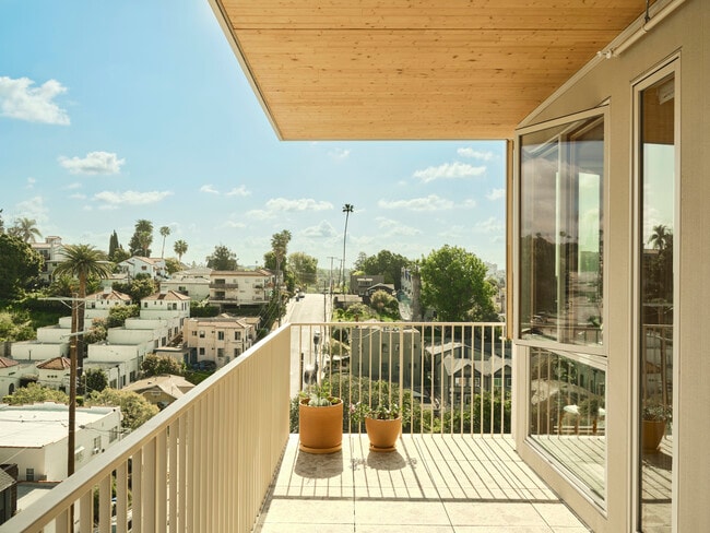 Photo - SuperBungalows™ on Marathon Street Unit 203