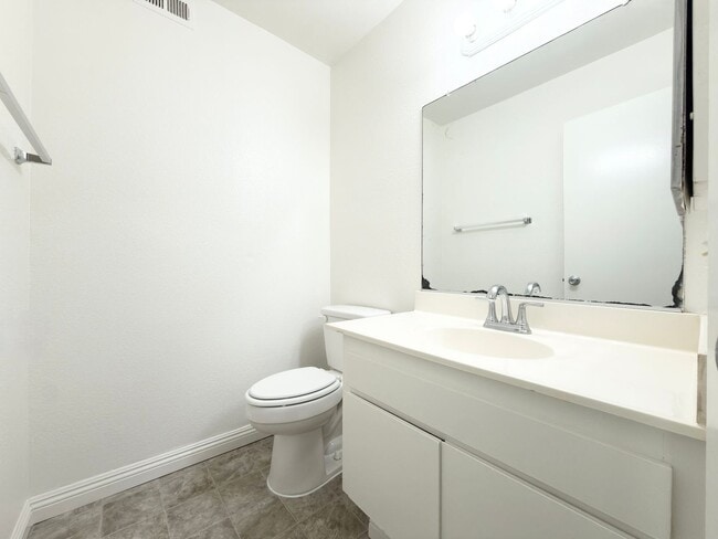 Photo - 2140 Via Camino Verde Unit 2