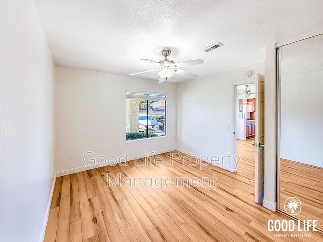 Photo - 11179 Camino Ruiz Unit 69