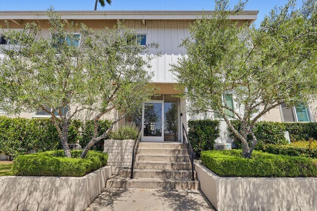 Photo - 3105 W 27th St Unit 28