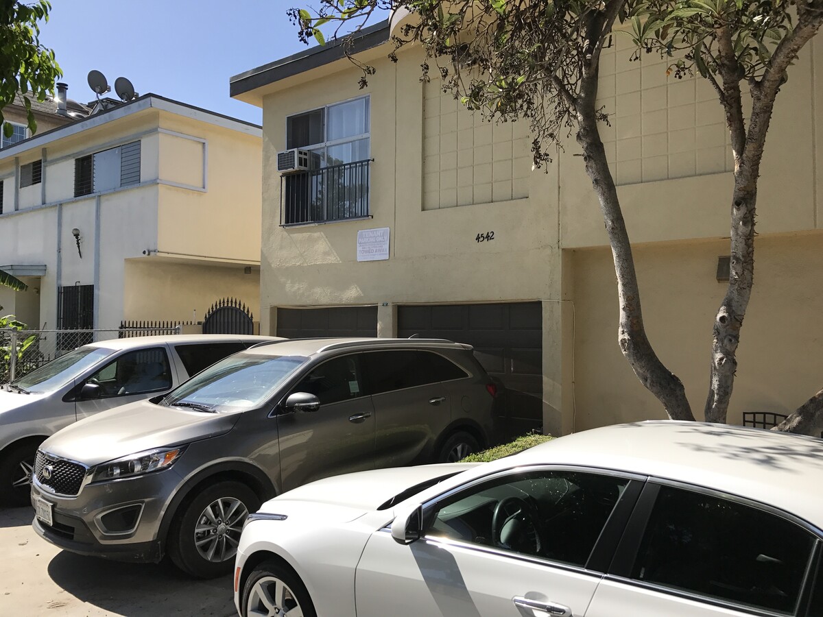 Photo - 4542 W 17th St Apartments Unit 7