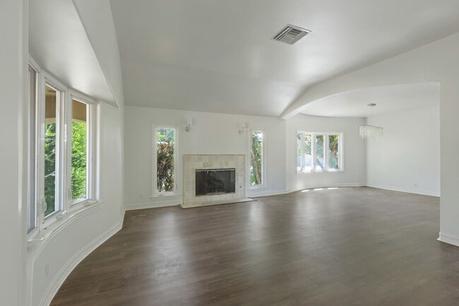 Photo - Elegant 5-Bedroom Estate with Pool in Prime Woodland Hills