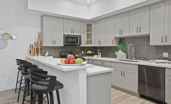 Photo - 2323 28th St Unit 1