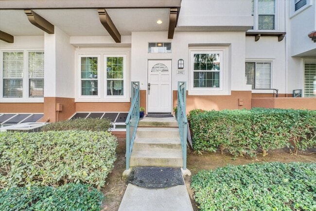 Building Photo - 2861 Ballesteros Ln