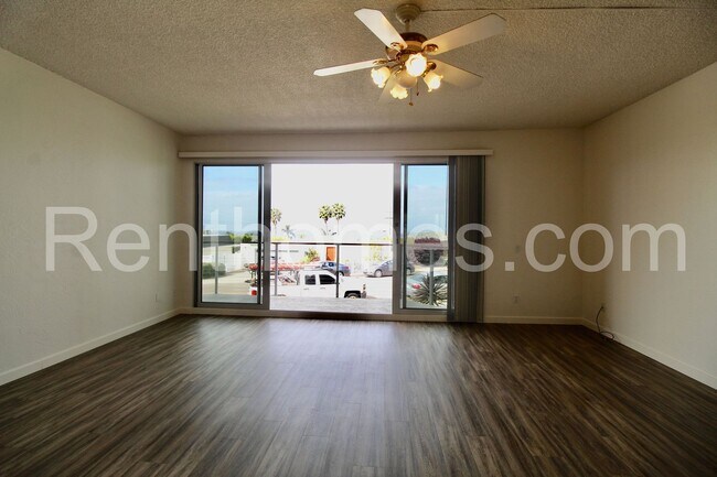 Photo - La Jolla, 5383 Chelsea St #104, Beautiful Ocean Views, Controlled Access Building and Parking!