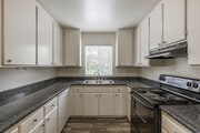 1BR, 1.5BA - 760SF - Elan Village North Apartments