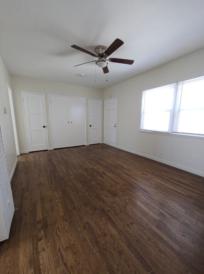 Photo - 242 Glendora Ave Unit 4