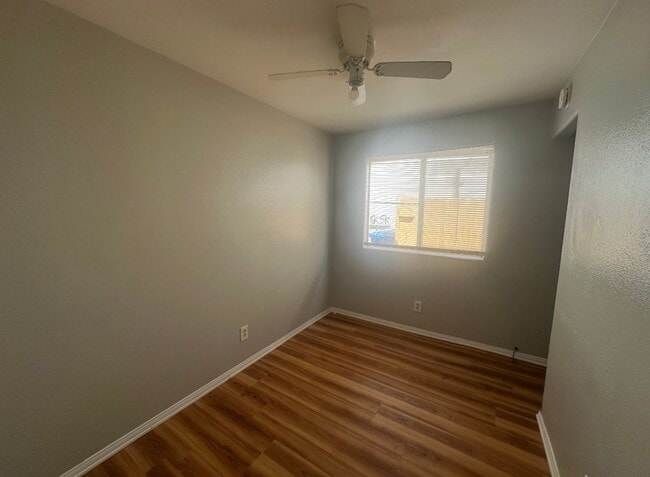 Photo - 1042-1046 Gaviota Avenue Unit 1042-2