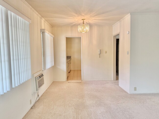 Photo - 540 E California Blvd