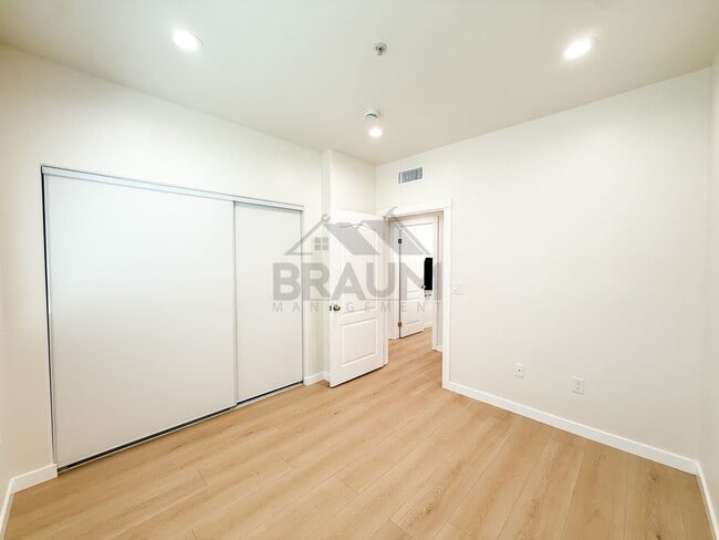 Photo - 10849 Fruitland Dr Unit 101