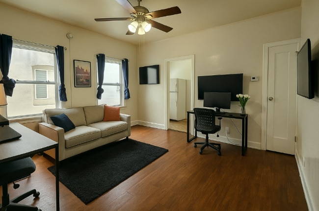 Building Photo - 727 S Coronado St Rental