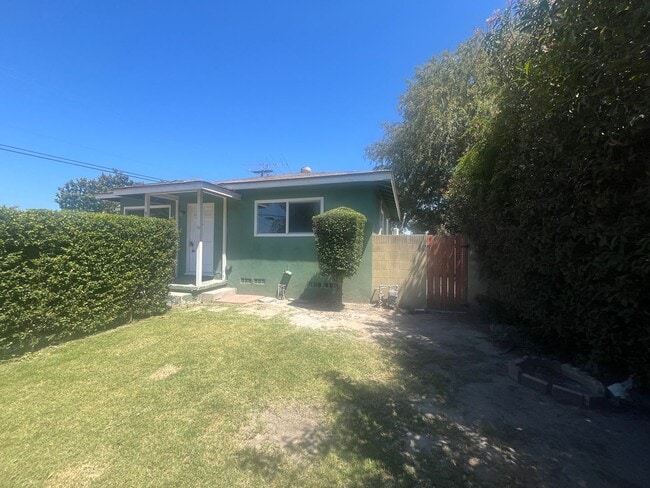 Photo - 2Bedroom/1 Bath home in Whittier