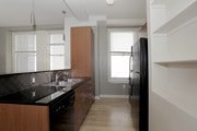 1BR, 1BA - 773 SF - Metro 417