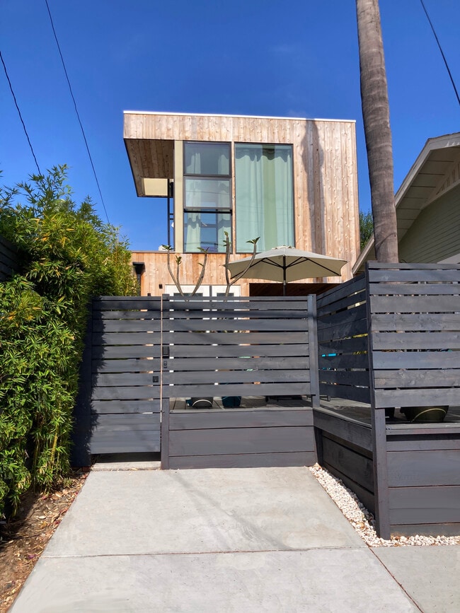 Photo - 3720 Crestwood Pl Unit Loft