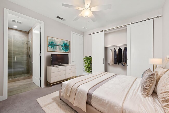 Photo - 4372 Paxton Pl