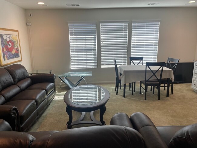 Photo - 3410 Sequoia Ct