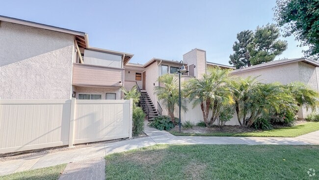 Building Photo - Low rent! Fully Renovated 2BR Condo Gated ...