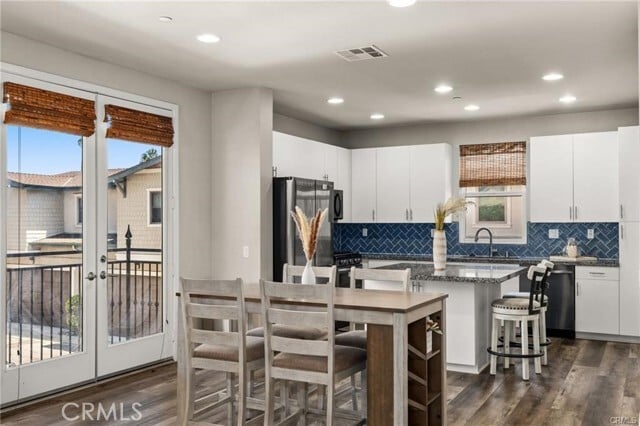 Photo - 817 S Anaheim Blvd