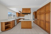 Photo - 16401 Mercier Ln