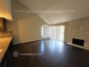 Photo - 22714 Ingomar St