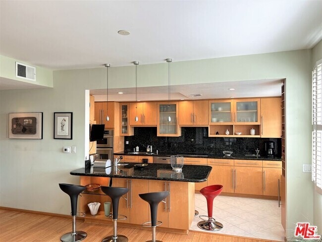 Building Photo - 5100 Vía Dolce Unit 208 Rental