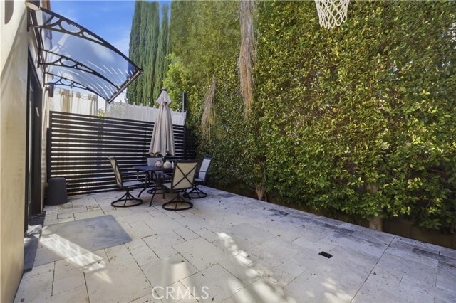 Building Photo - 5209 Avenida Oriente